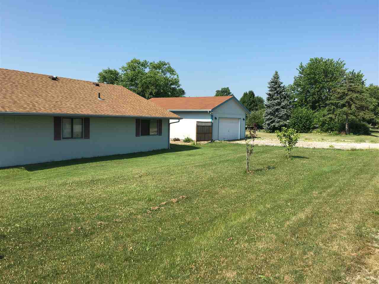 5421 Kroemer Road Fort Wayne, IN 46818 - Photo 6 of 32