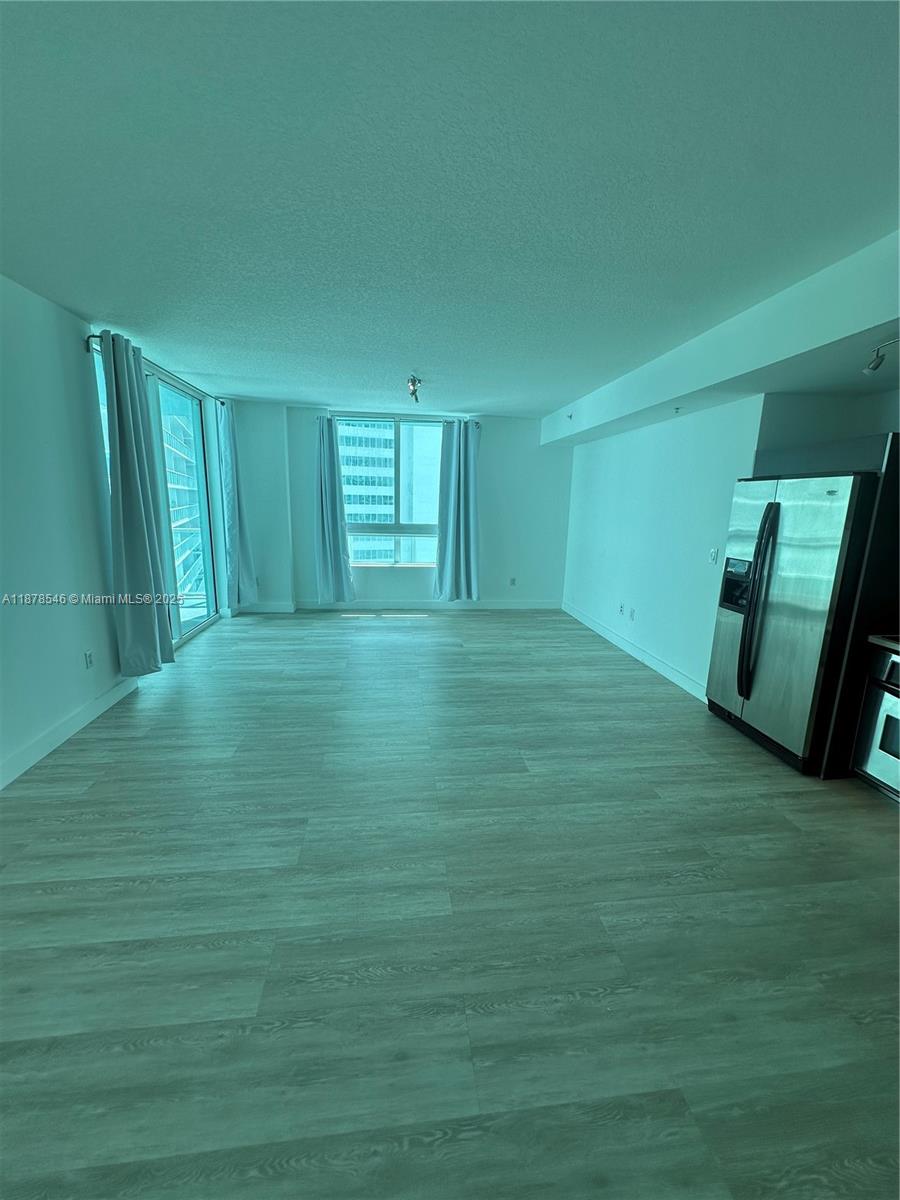 1900 North Bayshore Drive, Unit 2305 Miami, FL 33132 - Photo 1 of 13 a view of a big room with window