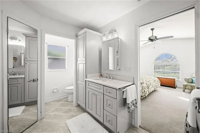 $550,000 | 945 Moon Lake Drive, Naples, FL 34104