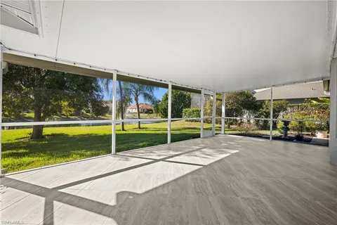 $550,000 | 945 Moon Lake Drive, Naples, FL 34104