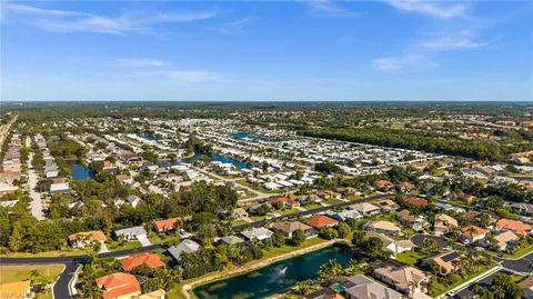 $550,000 | 945 Moon Lake Drive, Naples, FL 34104