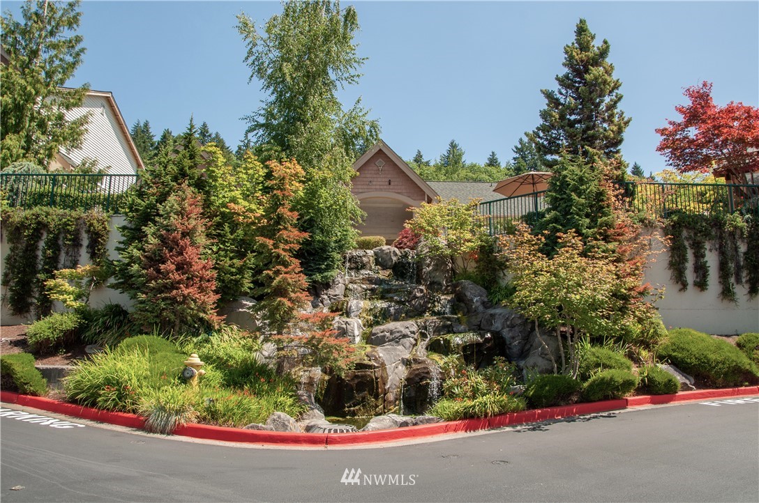 4763 Morris Avenue South, Unit R202 Renton, WA 98055 - Photo 3 of 35 Gallery Image 3