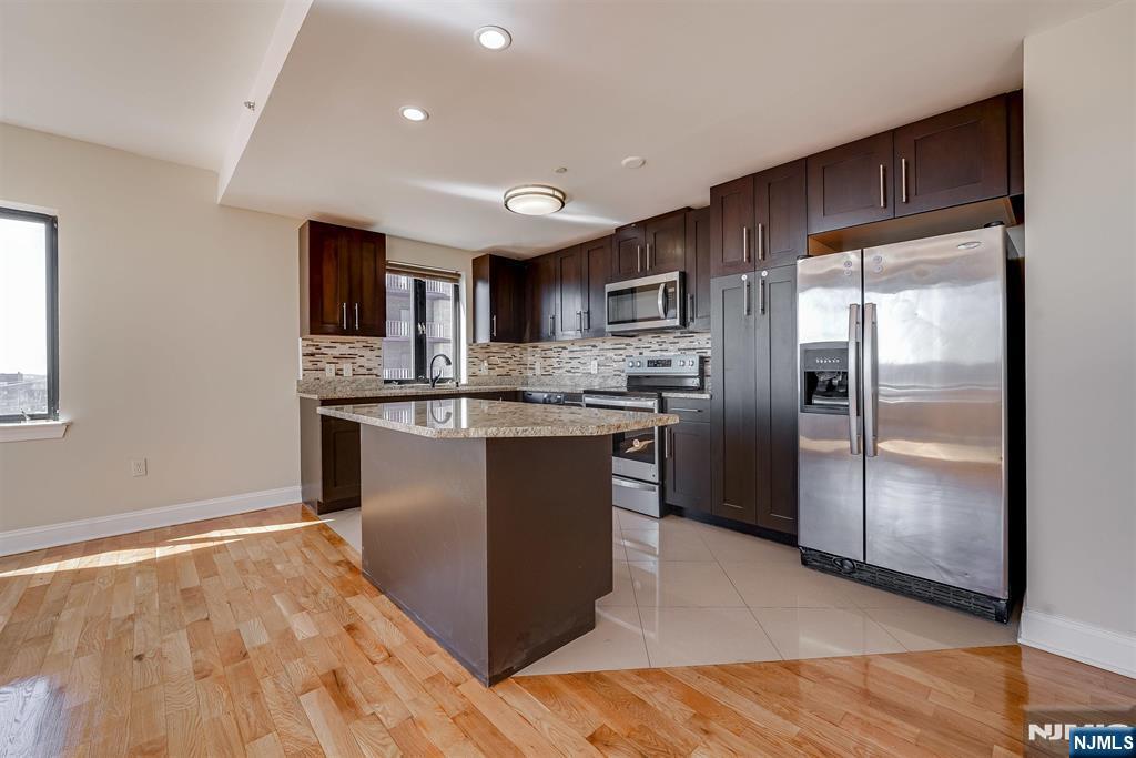 29 1st Street, Unit 701 Hackensack, NJ 07601 - Photo 1 of 23