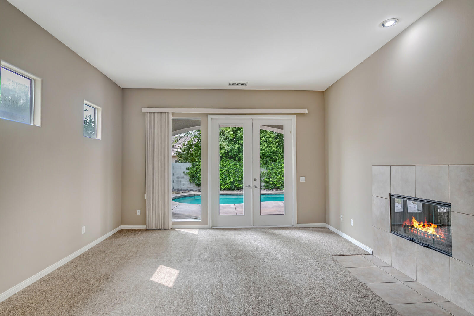 17 Provence Way Rancho Mirage, CA 92270 - Photo 11 of 30 Living room w/fireplace
