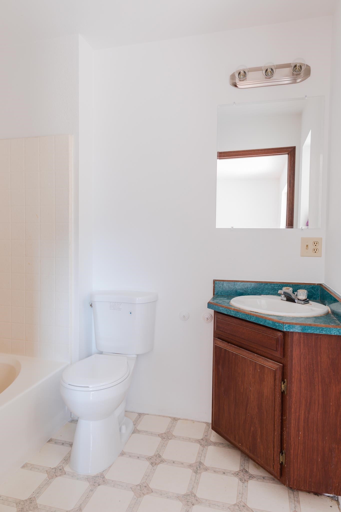 15638 Klamathon Road Hornbrook, CA 96044 - Photo 9 of 19 Gallery Image 9
