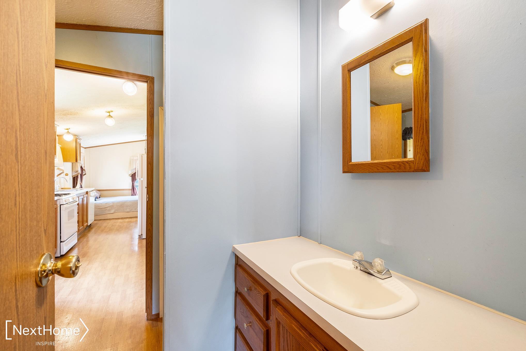 8407 Birch Run Road Millington, MI 48746 - Photo 20 of 34 50117224-19.JPG