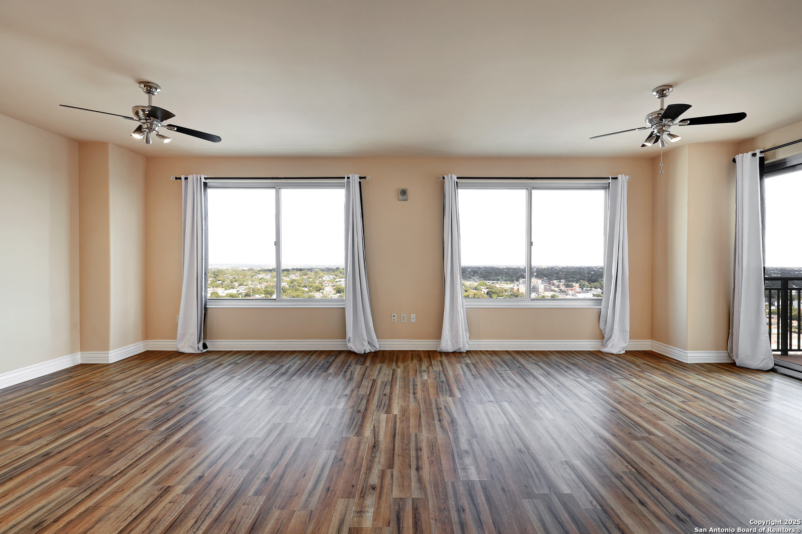 215 Center Street, Unit 1905 San Antonio, TX 78202 - Photo 12 of 43