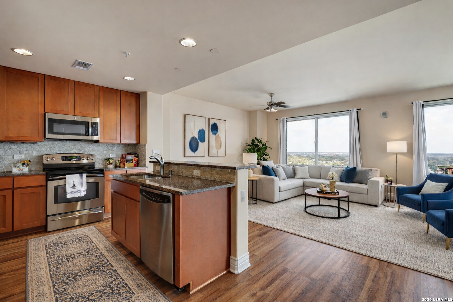 215 Center Street, Unit 1905 San Antonio, TX 78202 - Photo 9 of 43