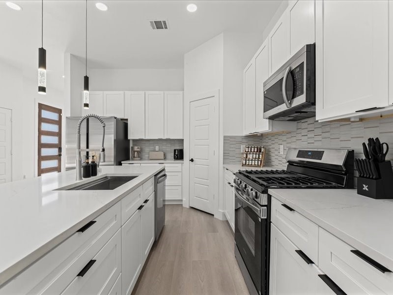 6817 Paris Street Houston, TX 77021 - Photo 8 of 26 Gallery Image 8