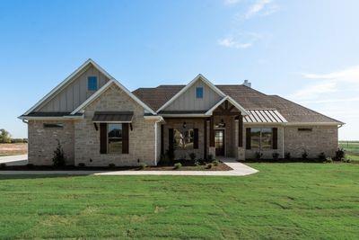 24 Dove Landing Rd Valley View Valley View, TX 76272 - Photo 1 of 1 View of front of house featuring a front yard