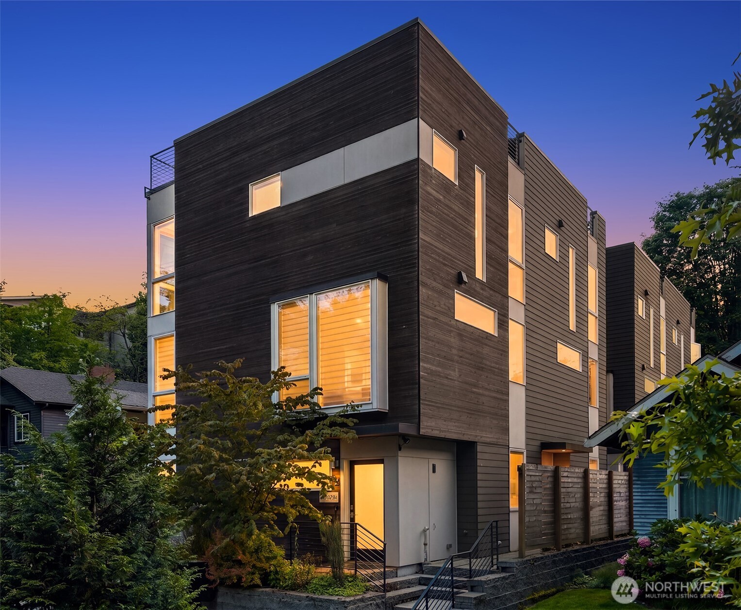 3029 3rd Avenue West, Unit B Seattle, WA 98119 - Photo 1 of 26