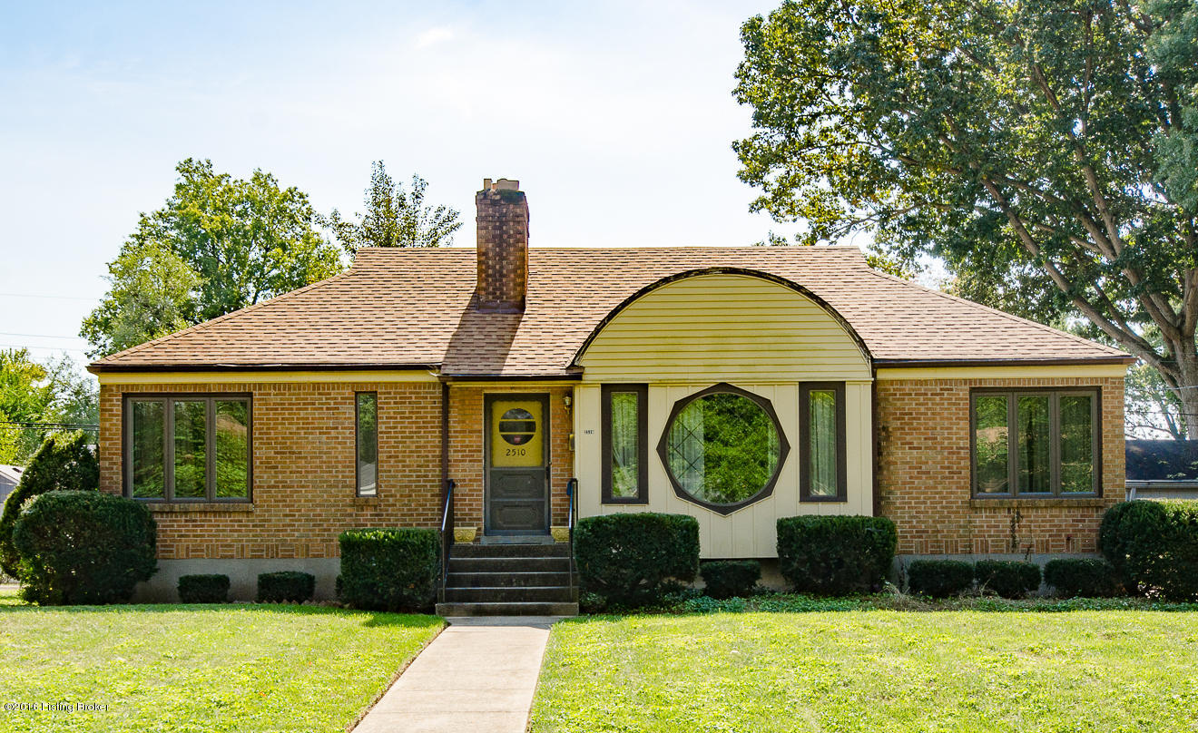 2510 Alanmede Road Louisville, KY 40205 - Photo 28 of 28 The property is located inside the Watterson Expressway, convenient to both Bardstown and Taylorsville Roads.