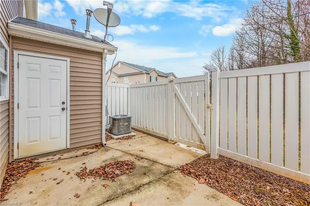 $200,000 | 208 Richmond Terrace, Kernersville, NC 27284