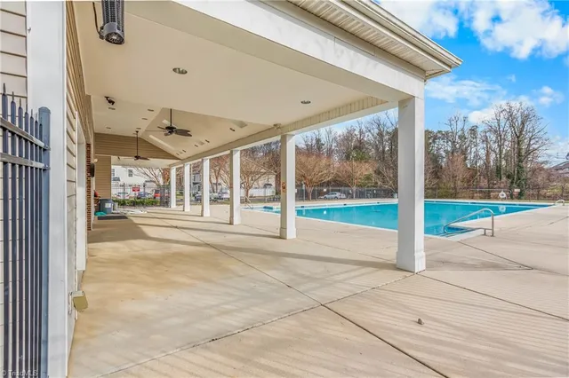 $200,000 | 208 Richmond Terrace, Kernersville, NC 27284