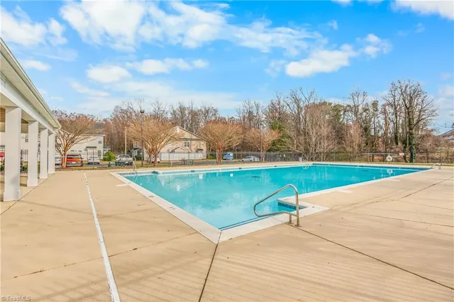 $200,000 | 208 Richmond Terrace, Kernersville, NC 27284