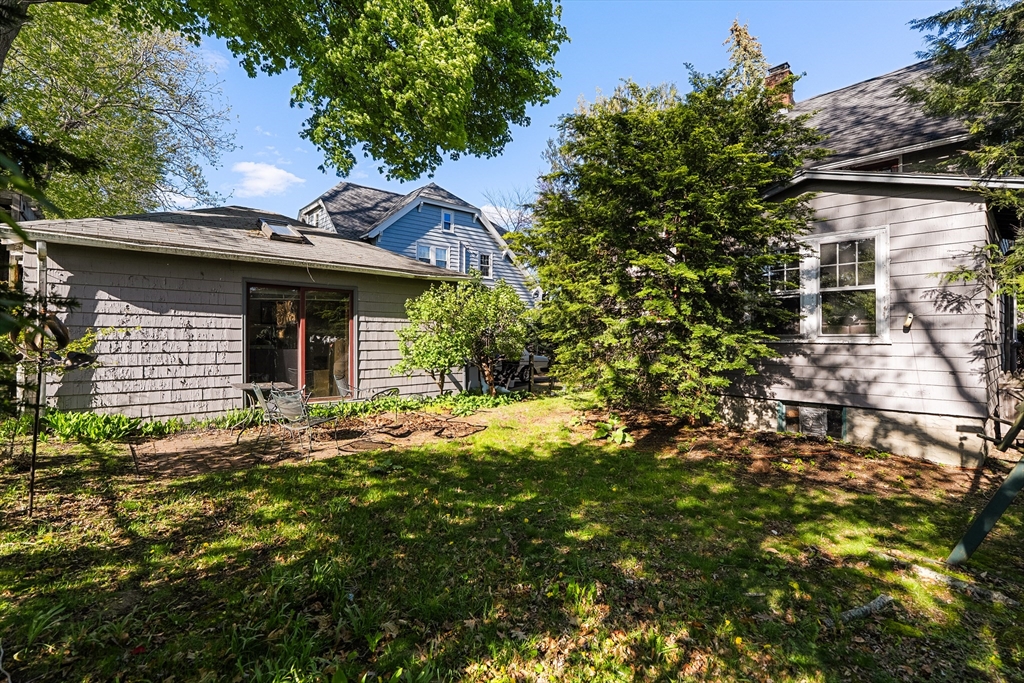 78 Webcowet Road Arlington, MA 02474 - Photo 7 of 11 Gallery Image 7