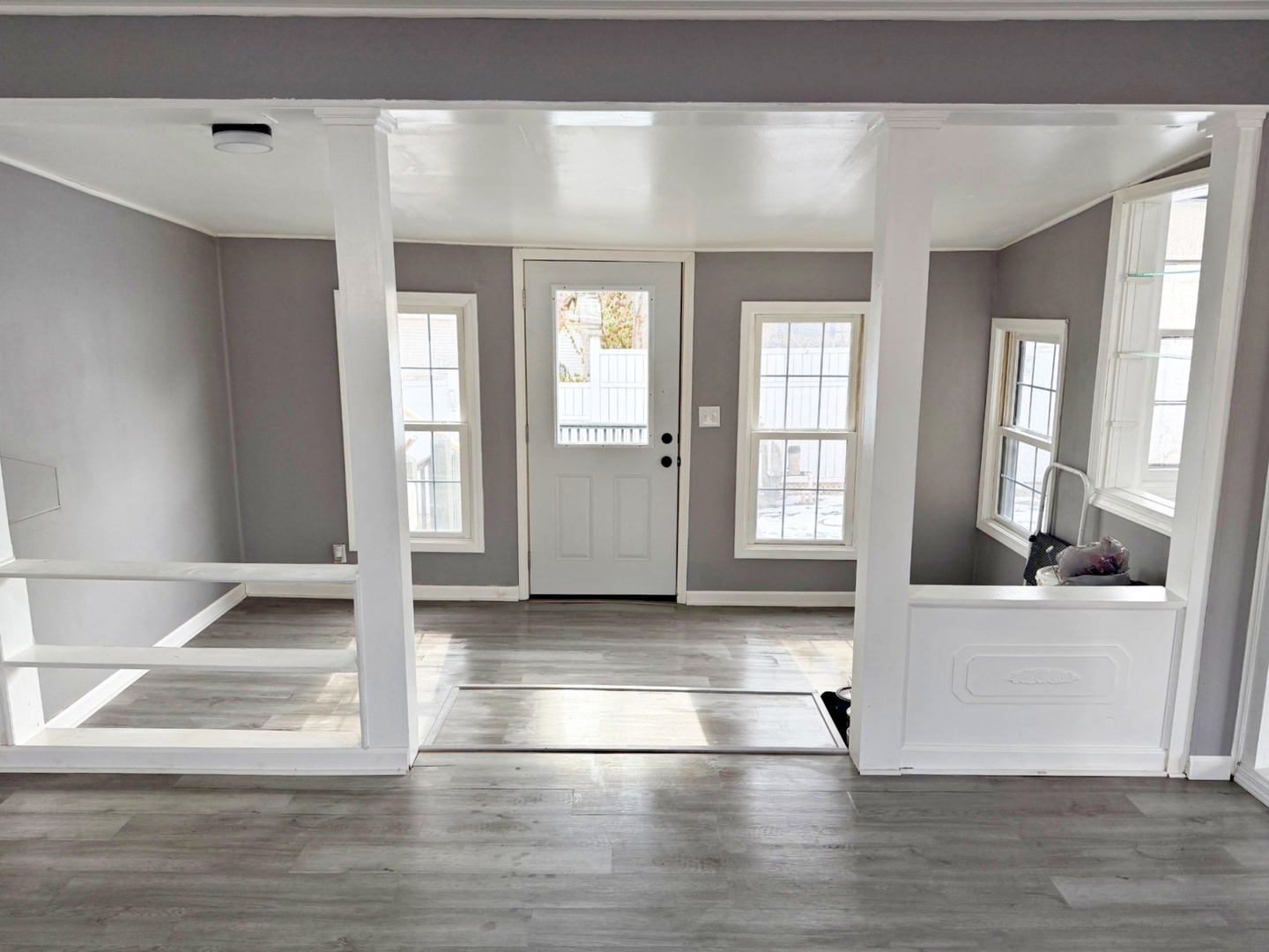 206 East 5th Street Metropolis, IL 62960 - Photo 18 of 33 a view of a living room