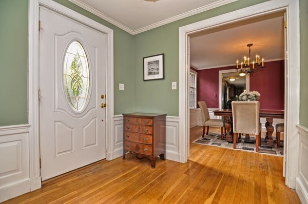 86 Barber Road Framingham, MA 01702 - Photo 2 of 13 Gallery Image 2