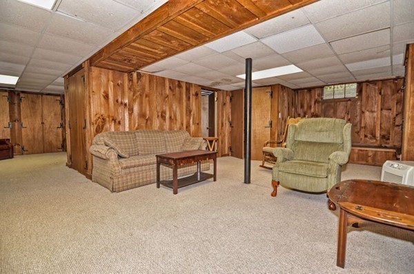 86 Barber Road Framingham, MA 01702 - Photo 10 of 13 Gallery Image 10