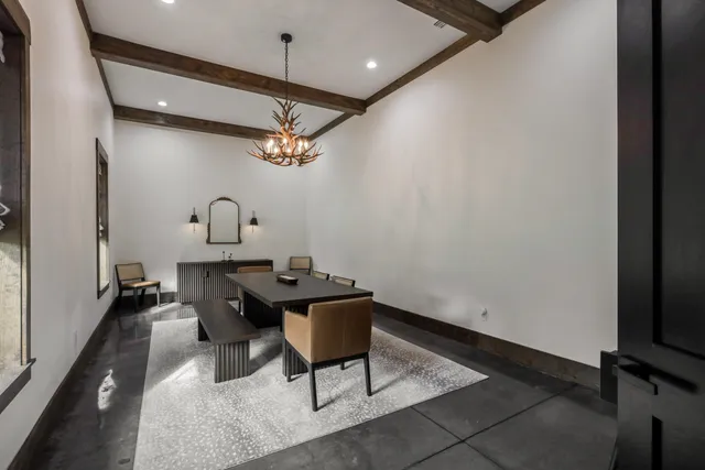 $1,300,000 | 4 Kathy Ann Drive, Crawfordville, FL 32327