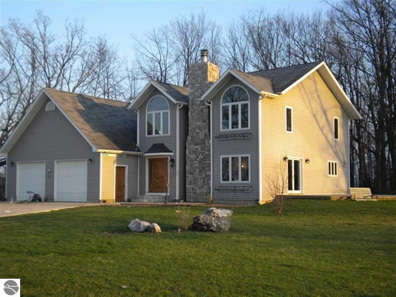 5736 East Denver Road Rosebush, MI 48878 - Photo 1 of 17 1790756.JPG