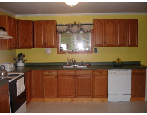 205 Turners Falls Road Montague, MA 01351 - Photo 8 of 9 Gallery Image 8