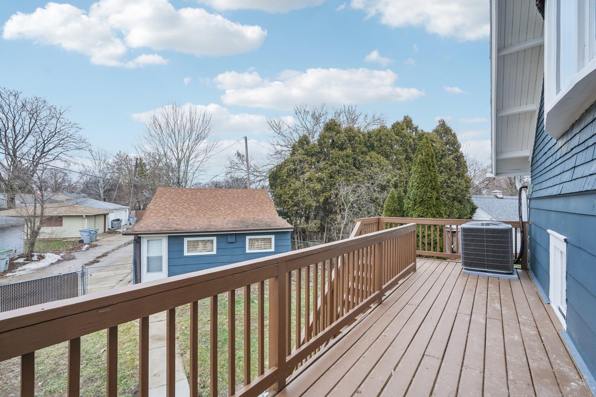 9208 West Swan Circle Milwaukee, WI 53225 - Photo 27 of 29 rear porch/deck upper