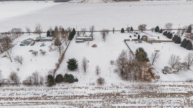 $229,900 | 4315 South 200 East, La Porte, IN 46350