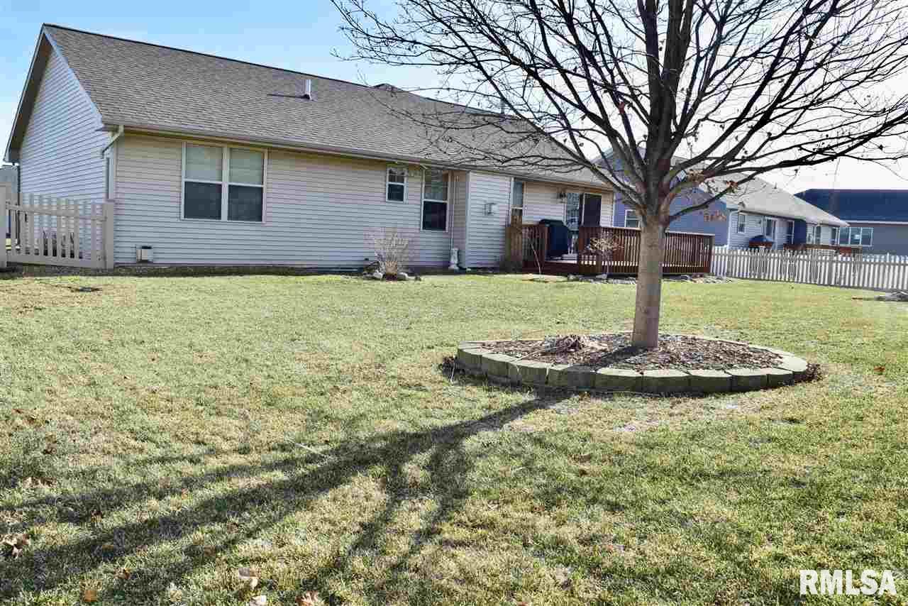 708 Simon Street Washington, IL 61571 - Photo 35 of 36 Gallery Image 35