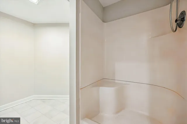 $2,995 | 17306 Sandy Knoll Drive, Olney, MD 20832