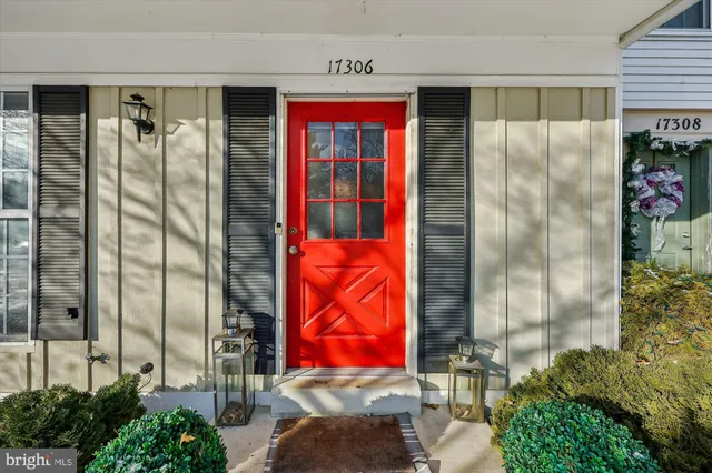 $2,995 | 17306 Sandy Knoll Drive, Olney, MD 20832