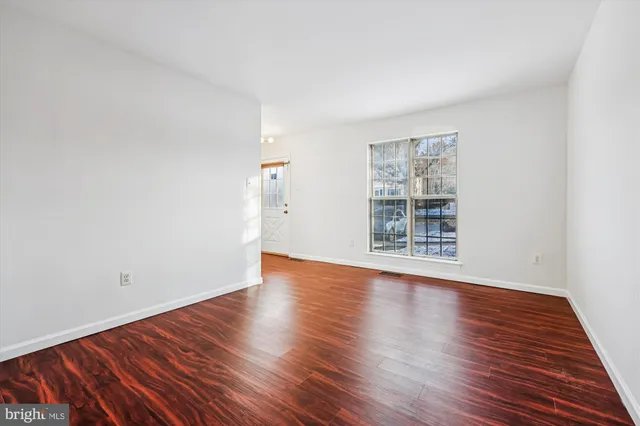 $2,995 | 17306 Sandy Knoll Drive, Olney, MD 20832