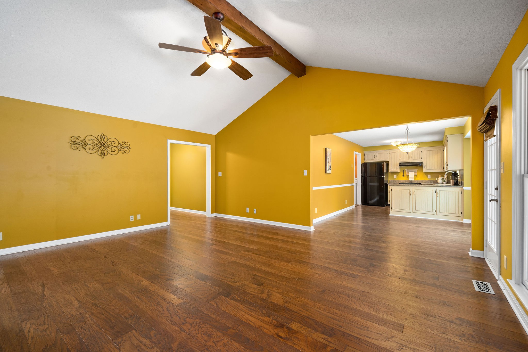 3050 Trough Springs Road Clarksville, TN 37043 - Photo 3 of 25 Gallery Image 3