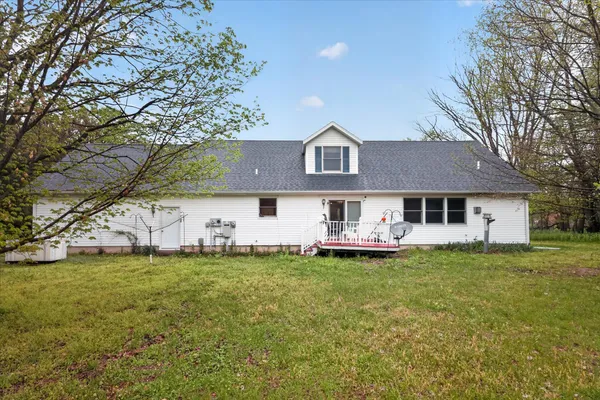 $349,900 | 29847 Middle Crossing Road, Dowagiac, MI 49047