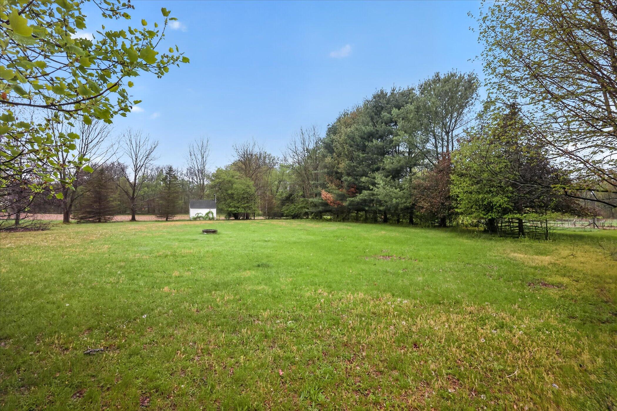 29847 Middle Crossing Road Dowagiac, MI 49047 - Photo 26 of 28 33-29847-Middle-Crossing Rd-Dowagiac-MI-