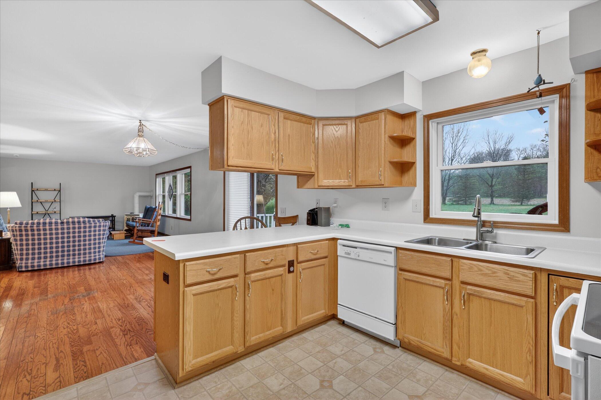 29847 Middle Crossing Road Dowagiac, MI 49047 - Photo 7 of 28 13-29847-Middle-Crossing Rd-Dowagiac-MI-