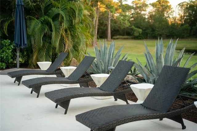 $3,500,000 | 18702 69th Avenue East, Bradenton, FL 34211