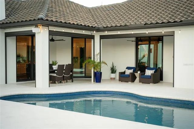 $3,500,000 | 18702 69th Avenue East, Bradenton, FL 34211