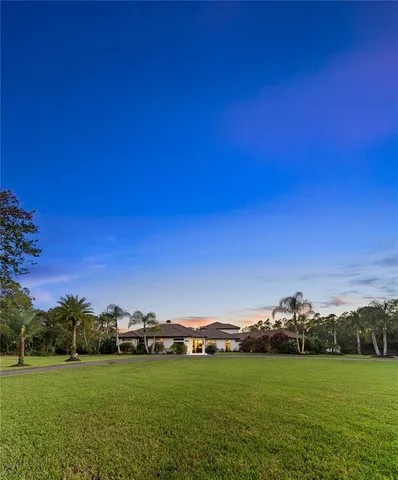 $3,500,000 | 18702 69th Avenue East, Bradenton, FL 34211