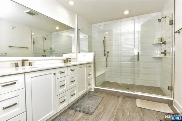 $7,500 | 32 Cinnamon Drive, Unit 158, Upper Saddle River, NJ 07458