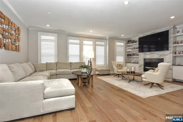 $7,500 | 32 Cinnamon Drive, Unit 158, Upper Saddle River, NJ 07458