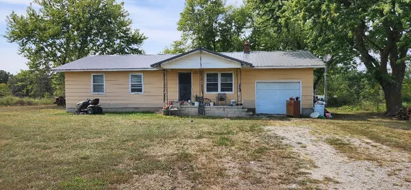 $365,900 | 95 Three Springs Loop, Long Lane, MO 65590
