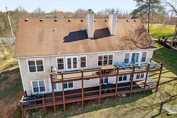 $949,900 | 1175 Hutchins Bend Road, Sparta, TN 38583