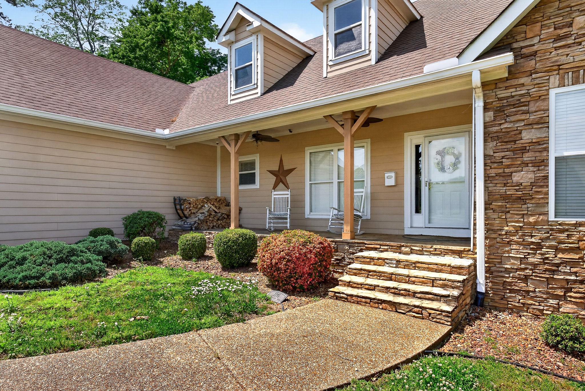 1175 Hutchins Bend Road Sparta, TN 38583 - Photo 2 of 76