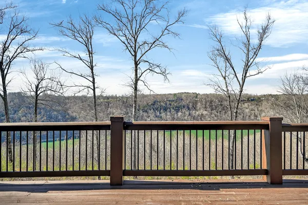 $949,900 | 1175 Hutchins Bend Road, Sparta, TN 38583