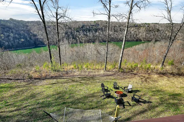 $949,900 | 1175 Hutchins Bend Road, Sparta, TN 38583