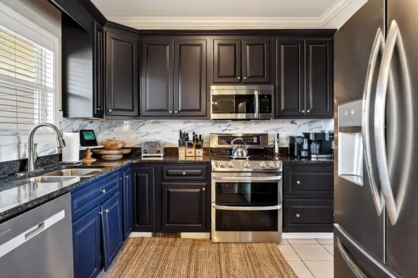 $949,900 | 1175 Hutchins Bend Road, Sparta, TN 38583