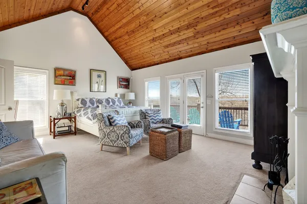 $949,900 | 1175 Hutchins Bend Road, Sparta, TN 38583