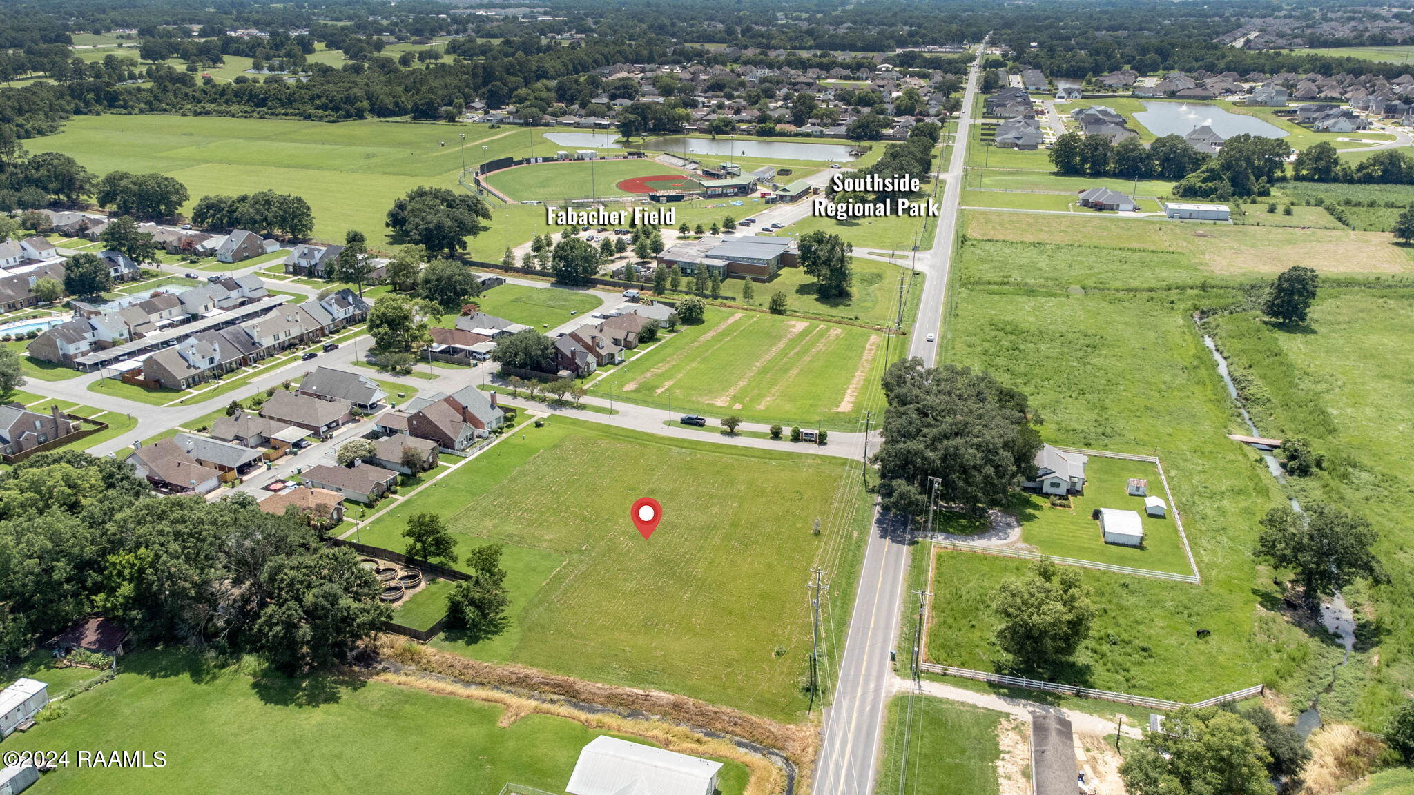 131 La Neuville Road Youngsville, LA 70592 - Photo 4 of 6 3-web-or-mls-100 BLK La Neuville-3