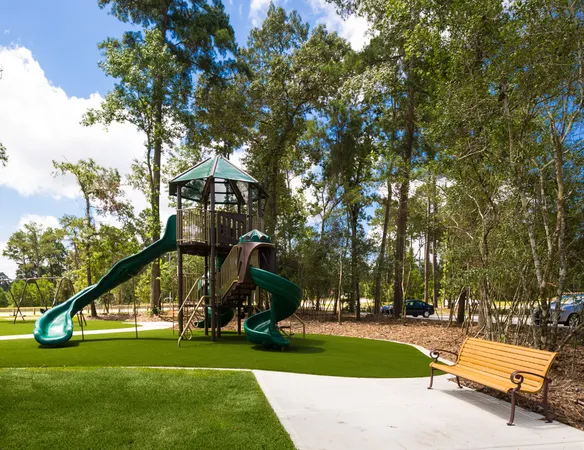 $359,000 | 1409 Northwood Blf Lane, Pinehurst, TX 77362